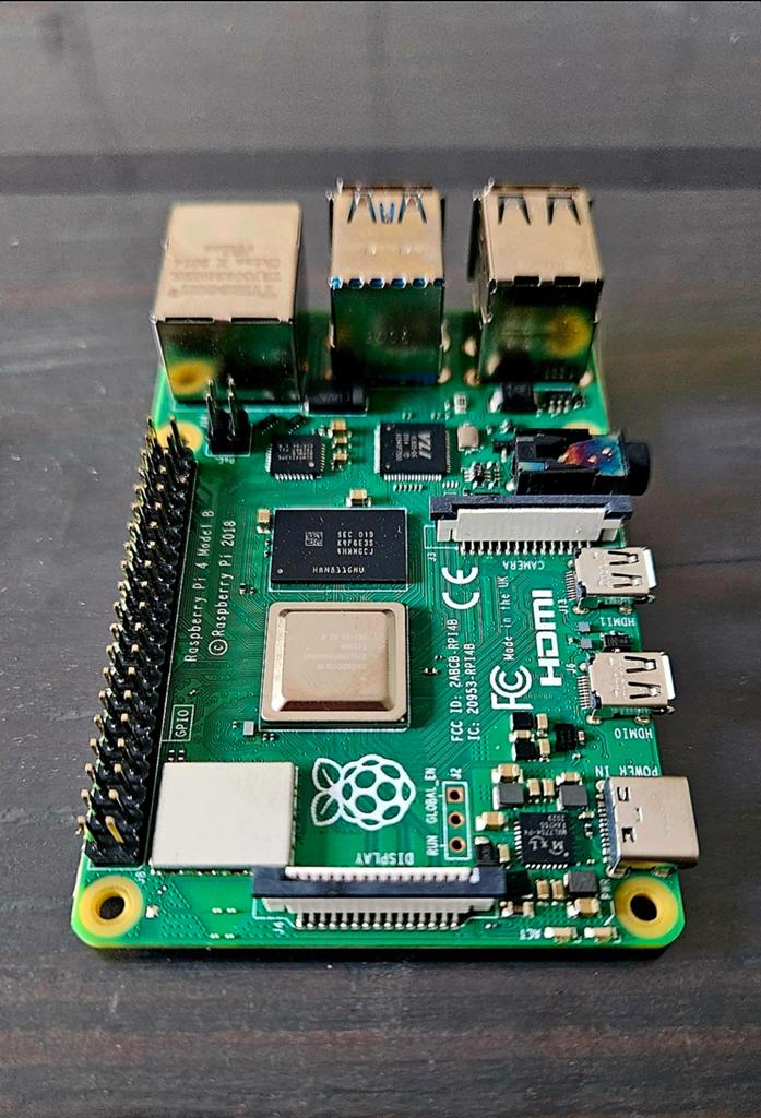Raspberry Pi 4 modèle B avec 2 Go de RAM, Informatique & Logiciels, Enlèvement ou Envoi, Utilisé
