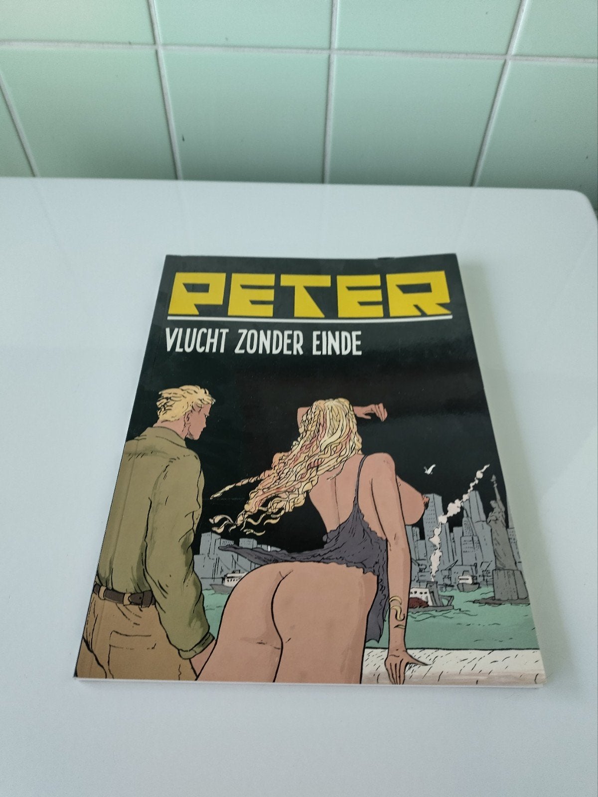 18+ Peter Vlucht Zonder Einde AFHALING LEES BESCHRIJVING, Eén stripboek, Ophalen, Gelezen, Sombrero