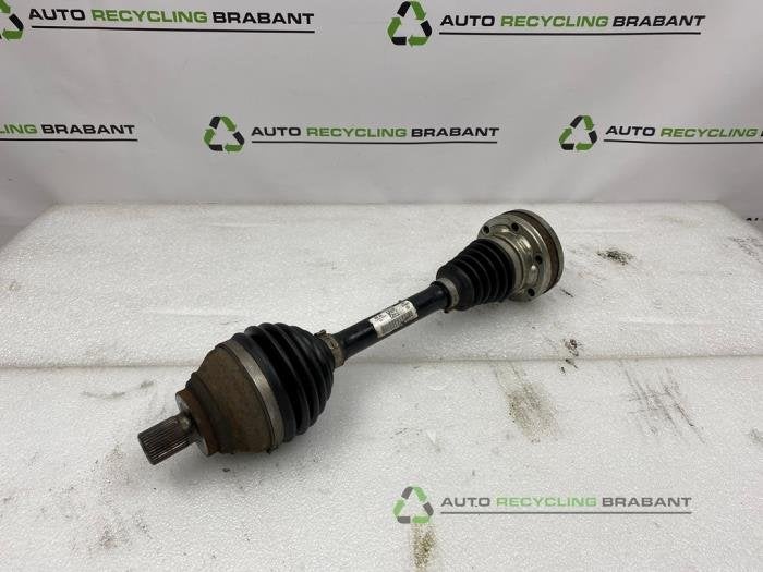 Arbre de transmission avant gauche d'un Volkswagen Touran, -, 3 mois de garantie, Utilisé, -