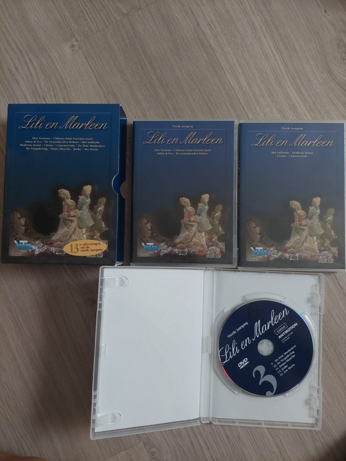 Dvd lili en Marleen, Enlèvement