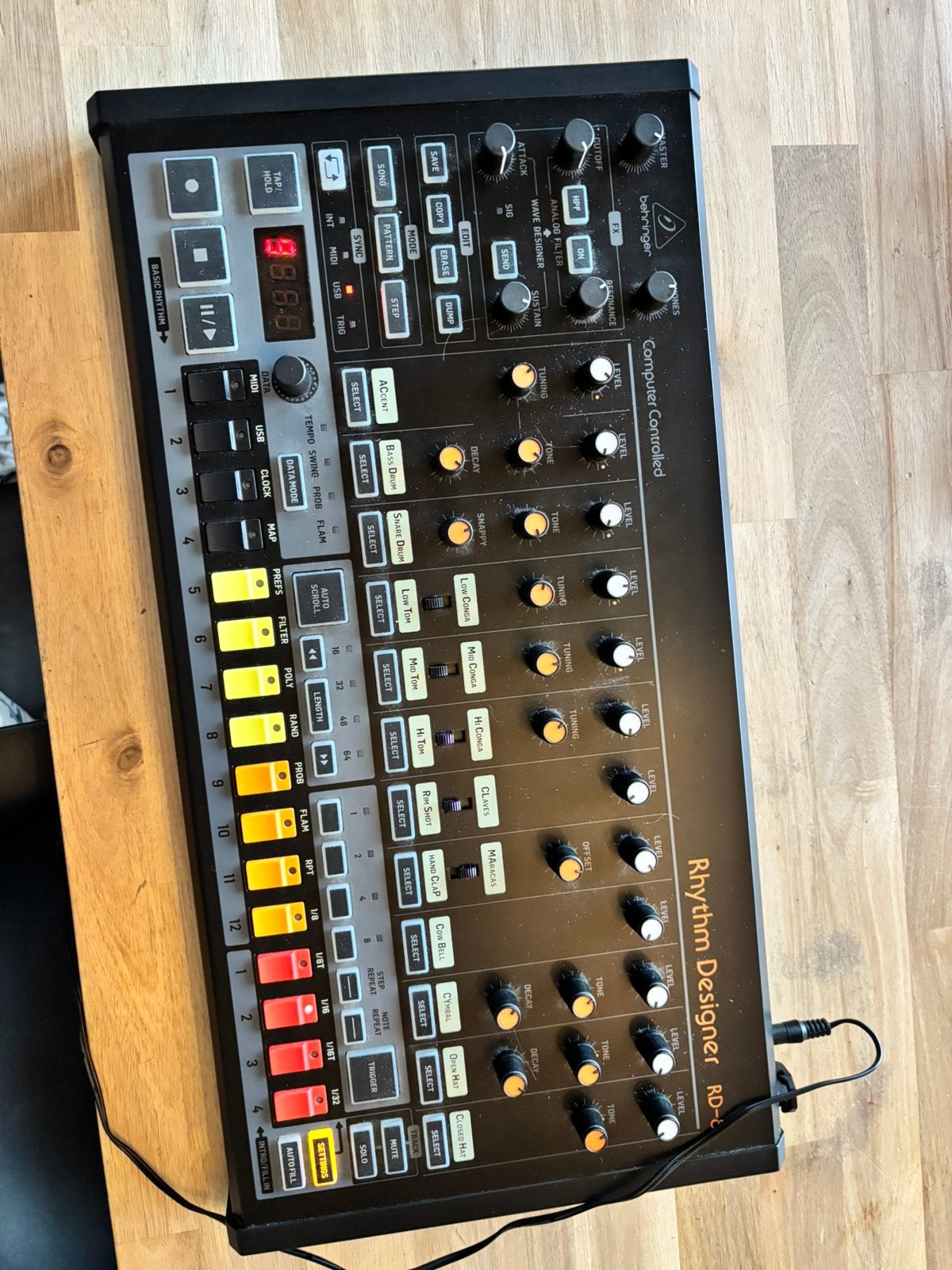 Berhinger rd 8 mki, Musique & Instruments, Enlèvement ou Envoi, Comme neuf