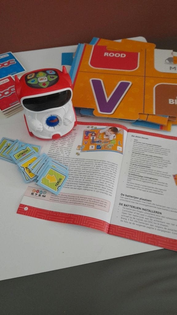 doc – sprekende educatieve robot – coding lab – Clementoni, Kinderen en Baby's, Ophalen, Zo goed als nieuw