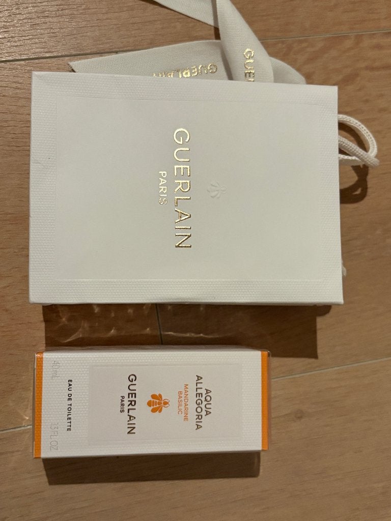 Parfum Guerlain en nog verzorgingsproducten NIEUW !!, Ophalen, Nieuw