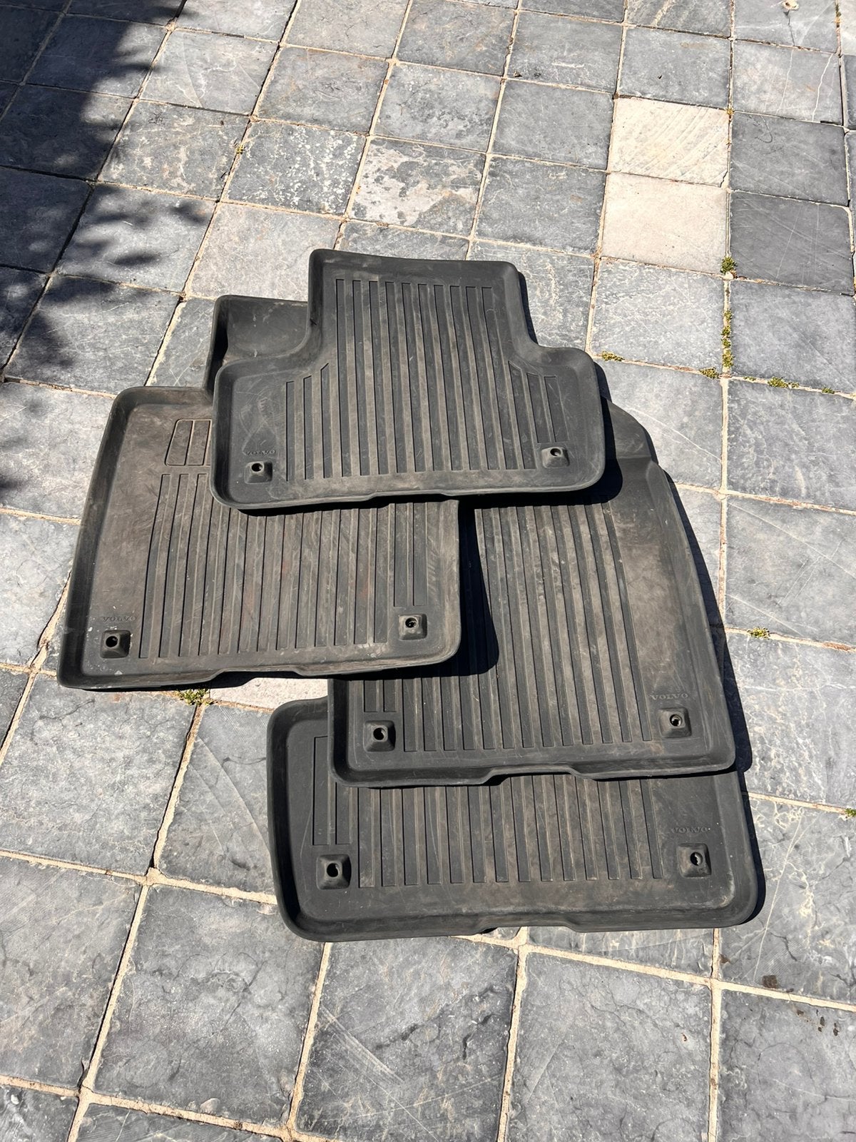 Tapis de sol en caoutchouc VOLVO XC 60, Enlèvement, Comme neuf