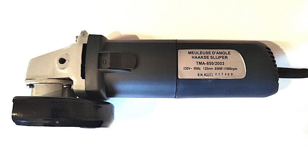 Meuleuse d'angle 850 W avec boîte + 11 disques, comme neuve, Bricolage & Construction, Outillage | Meuleuses, Comme neuf, Meuleuse d'angle