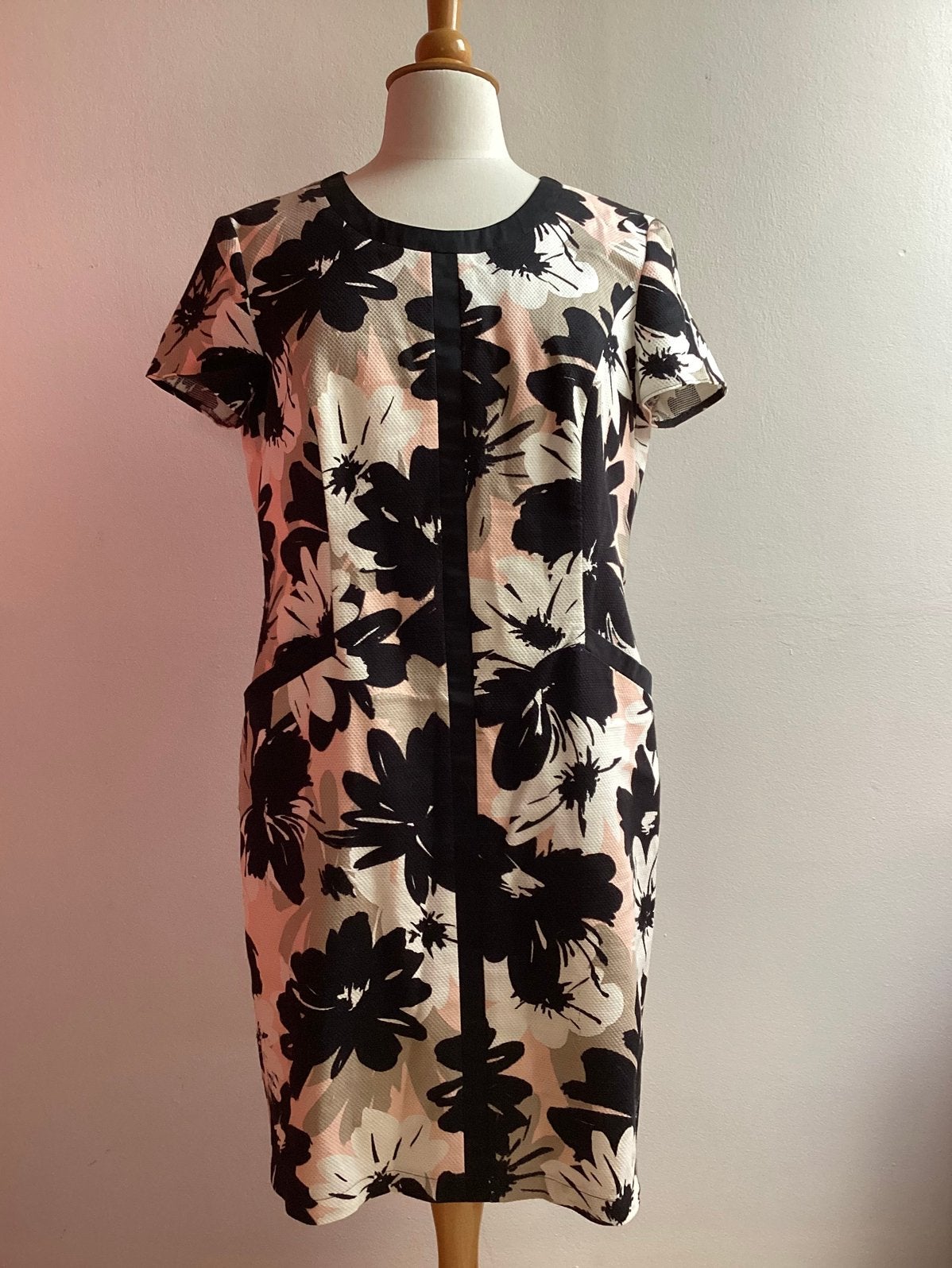 Jurk Gerry Weber 40, Maat 38/40 (M), Meerkleurig, Ophalen of Verzenden, Knielengte
