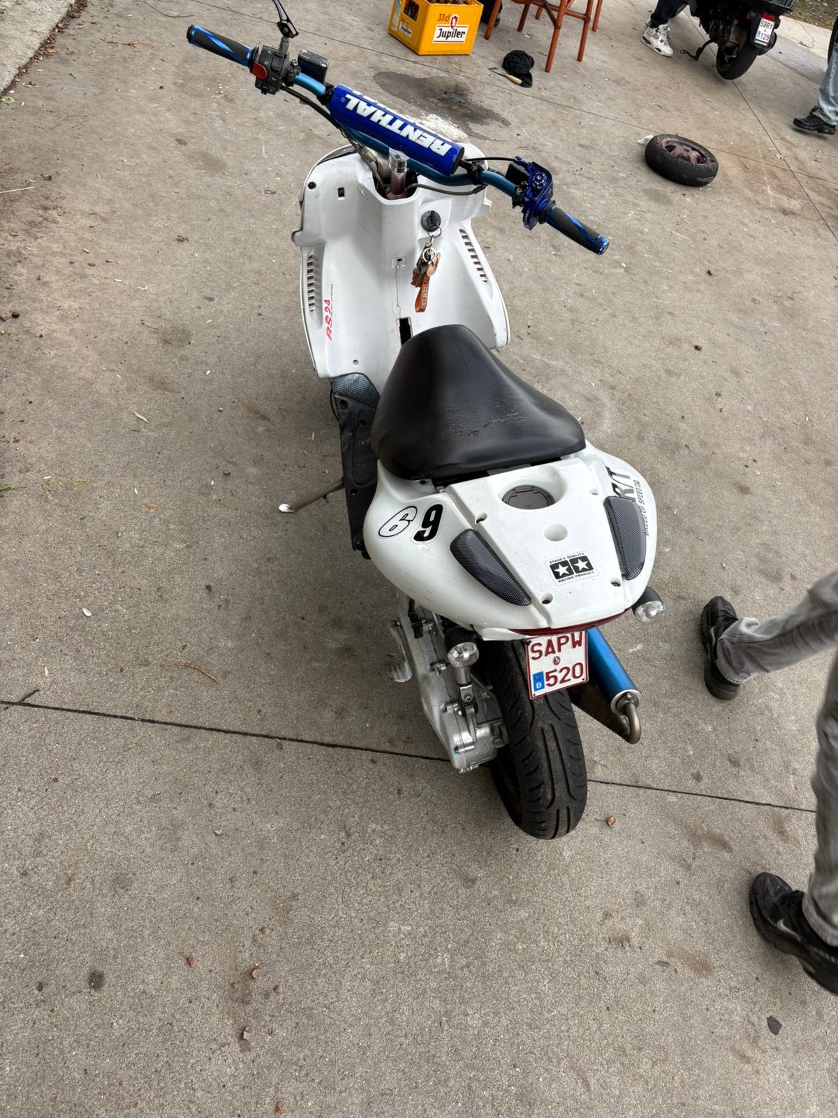 Yamaha aerox, Fietsen en Brommers, Ophalen, Zo goed als nieuw