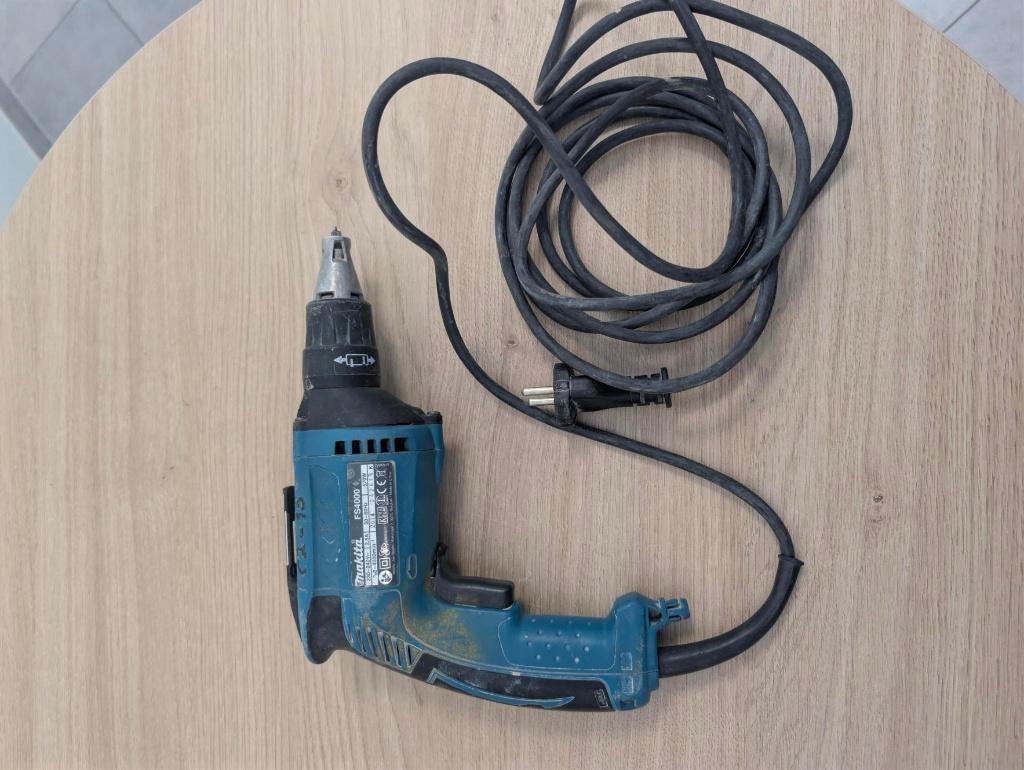 Visseuse électrique/Elektrische schroevendraaier Makita 4000, Doe-het-zelf en Bouw, Ophalen of Verzenden, Gebruikt, 400 tot 600 watt