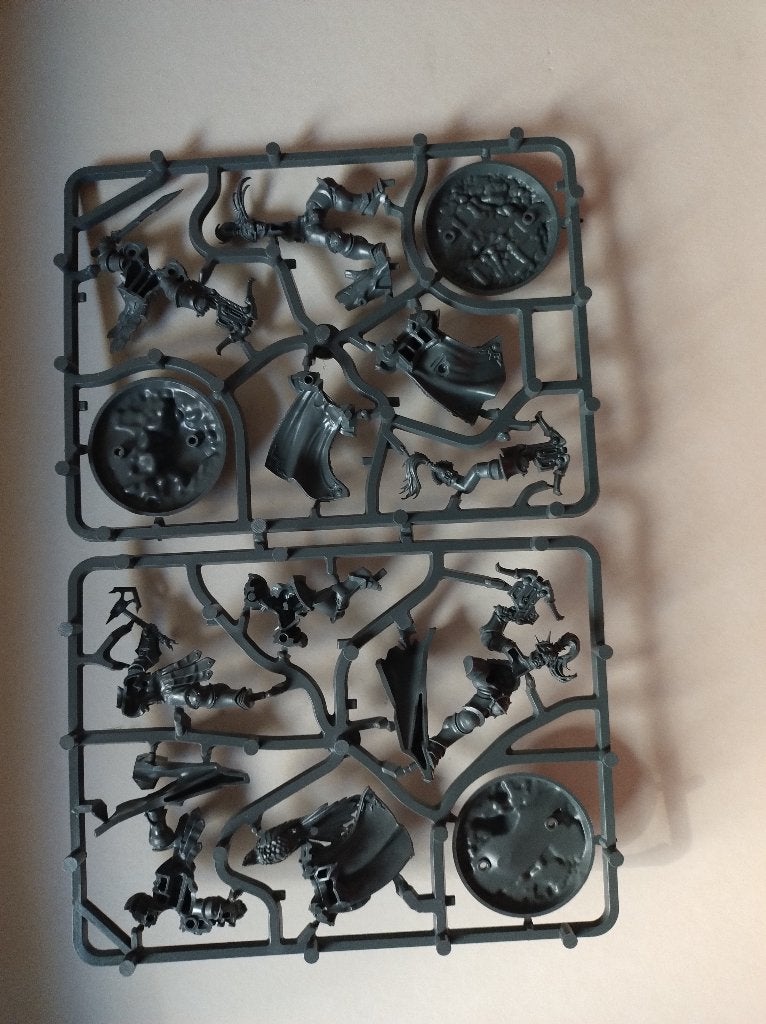 Warhammer farstrider, Envoi, Comme neuf, Warhammer, Figurine(s)