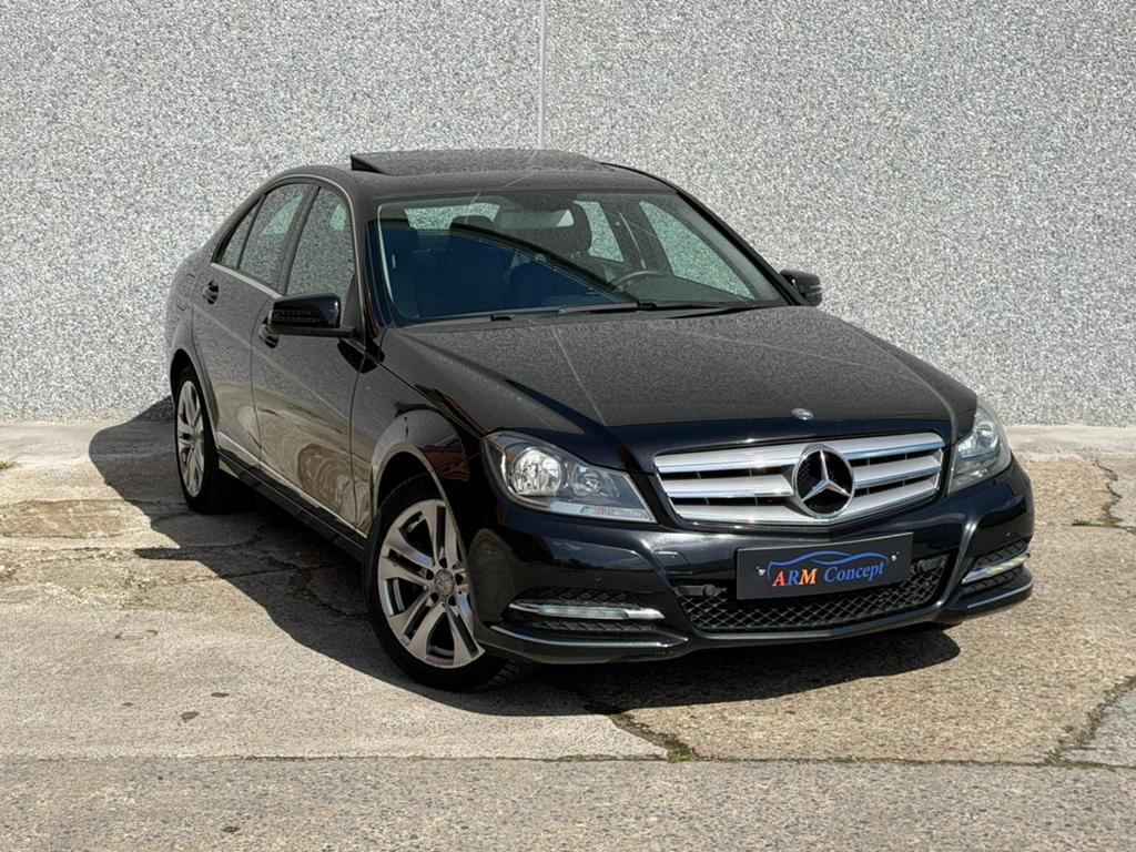 Mercedes-Benz C180 CGI essence Toit ouvrant/ garantie/auto, Autos, Achat, Euro 6, Entreprise, 5 portes