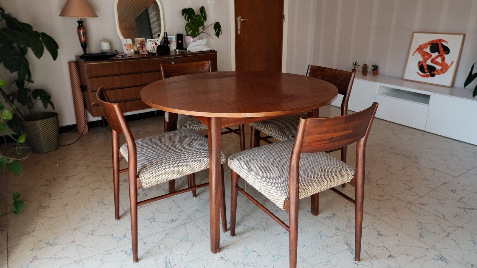 Vintage ronde tafel, Huis en Inrichting, Ophalen, Rond