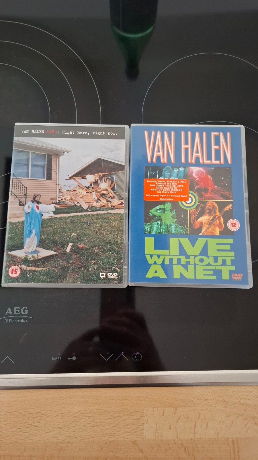 Lot de 2 DVD Van Halen – Live, CD & DVD, Enlèvement ou Envoi