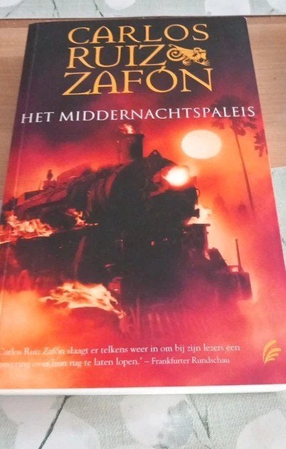 Carlos Ruiz Zafon - het middernachtpaleis, Boeken, Literatuur, Ophalen of Verzenden, Zo goed als nieuw