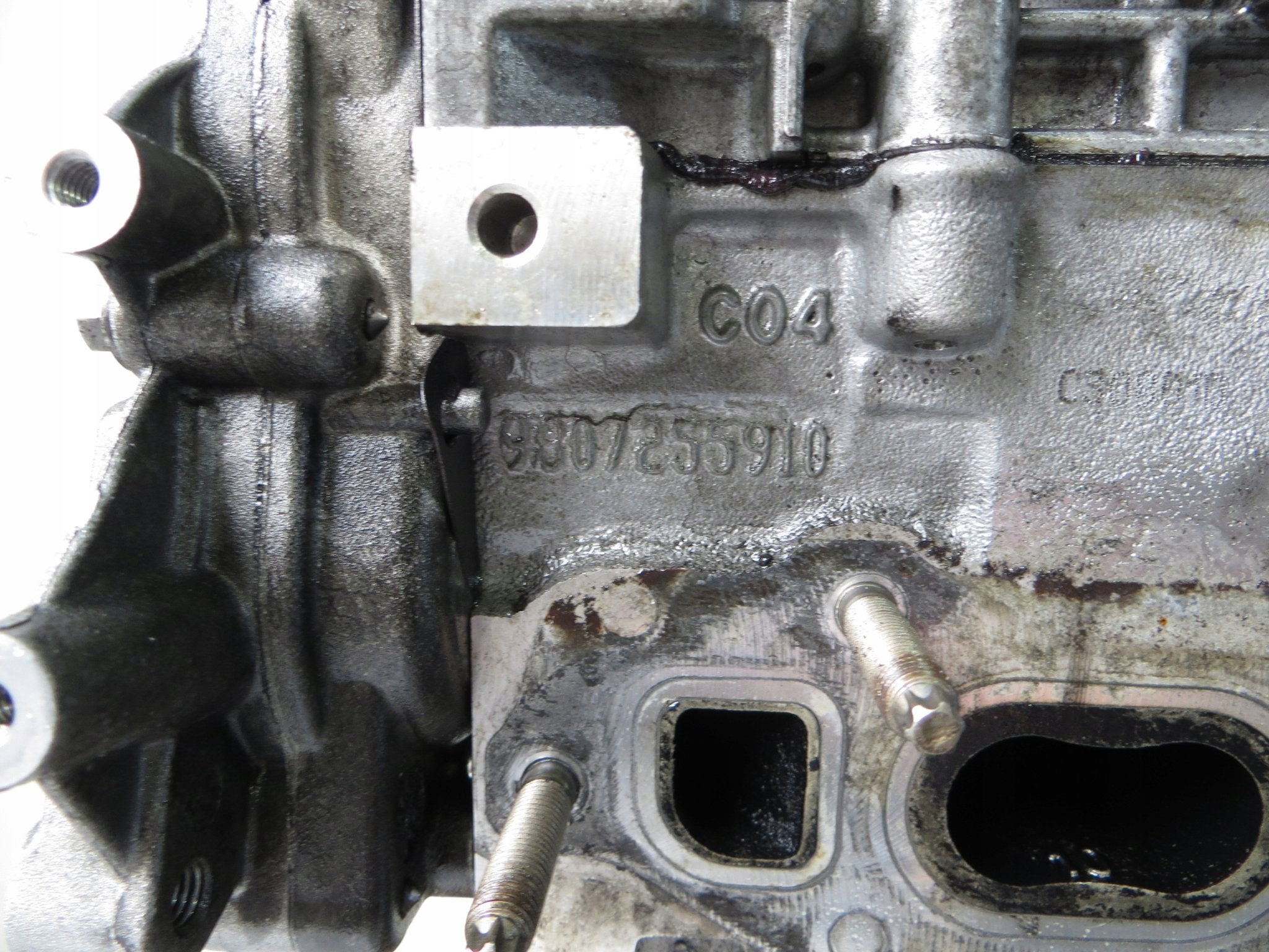 Moteur T8MA Nu FORD KUGA, Envoi, Utilisé, Daihatsu