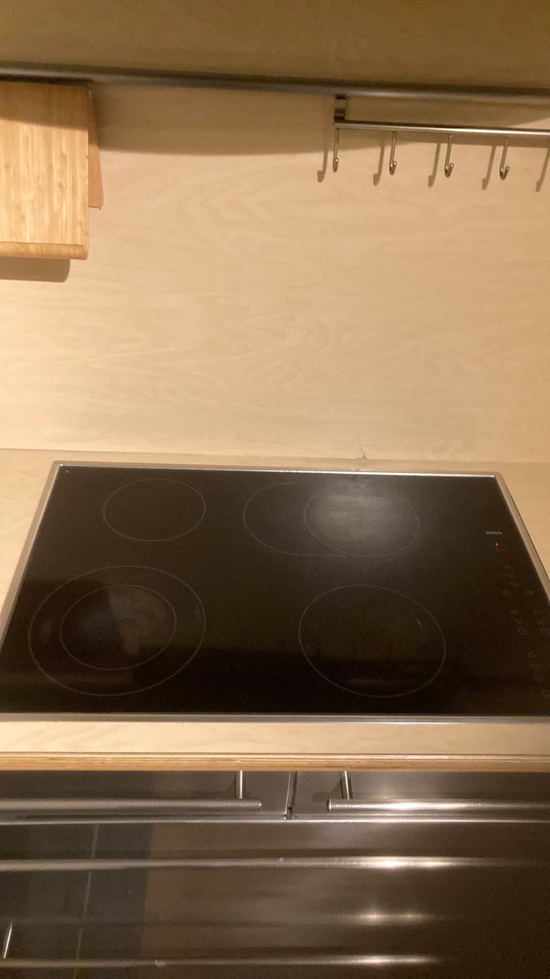 Table de cuisson vitrocéramique Atag, Electroménager, 4 zones de cuisson, Enlèvement, Utilisé, Encastré