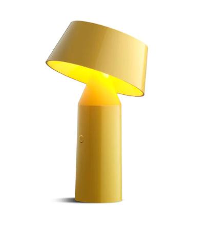 Nieuwe Marset Bicoca draagbare tafellamp – Geel, Kunststof, Nieuw, Ophalen of Verzenden, Minder dan 50 cm
