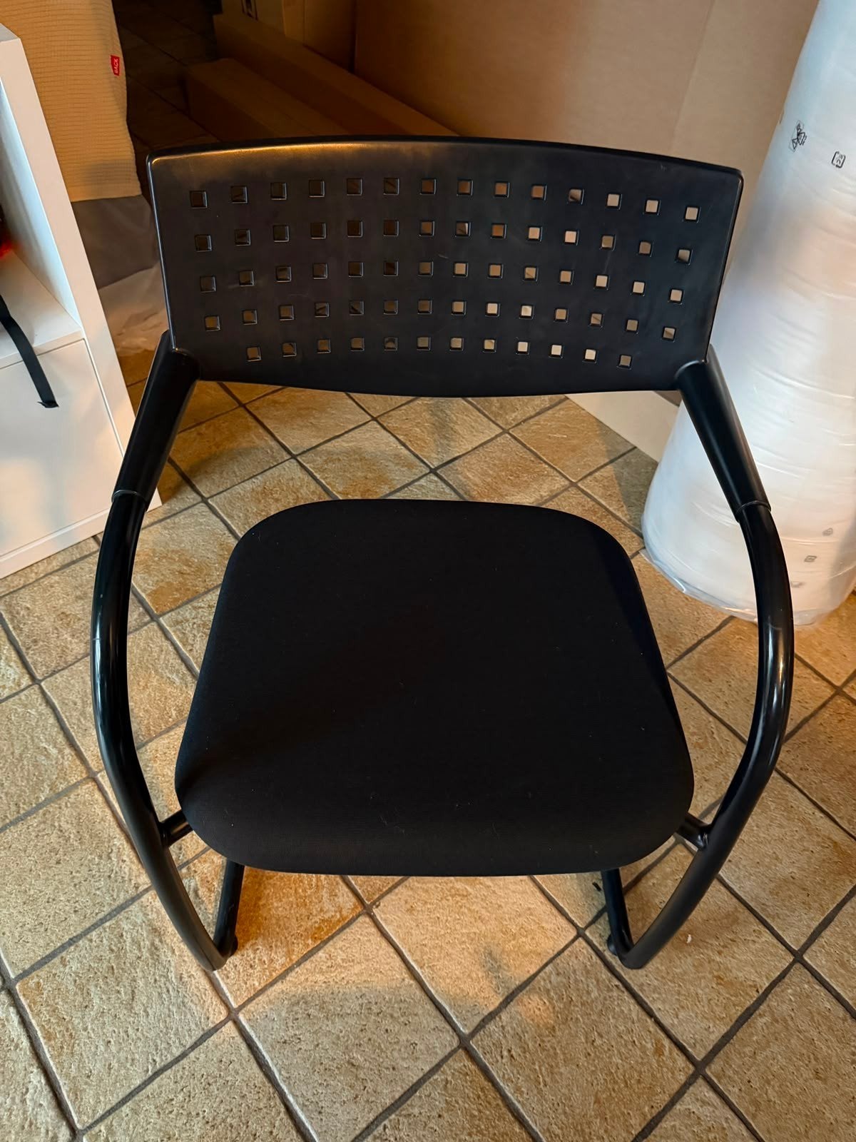 Lot de 4 chaises noires, Maison & Meubles, Chaises, Enlèvement, Noir, Tissus, Quatre