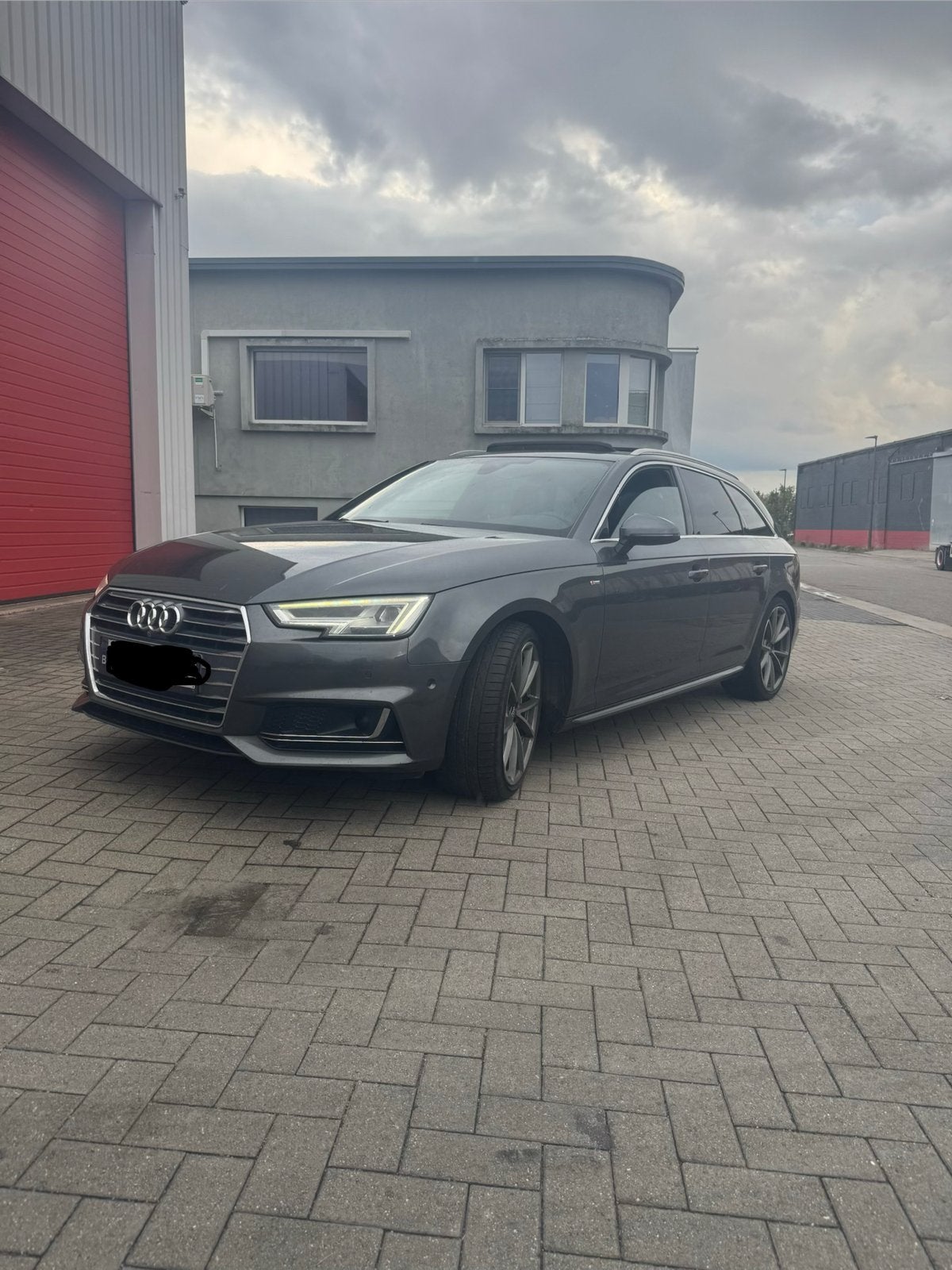 Audi A4 190 ch, option complète, jantes RS, Autos, Bluetooth, Achat, A4, Particulier