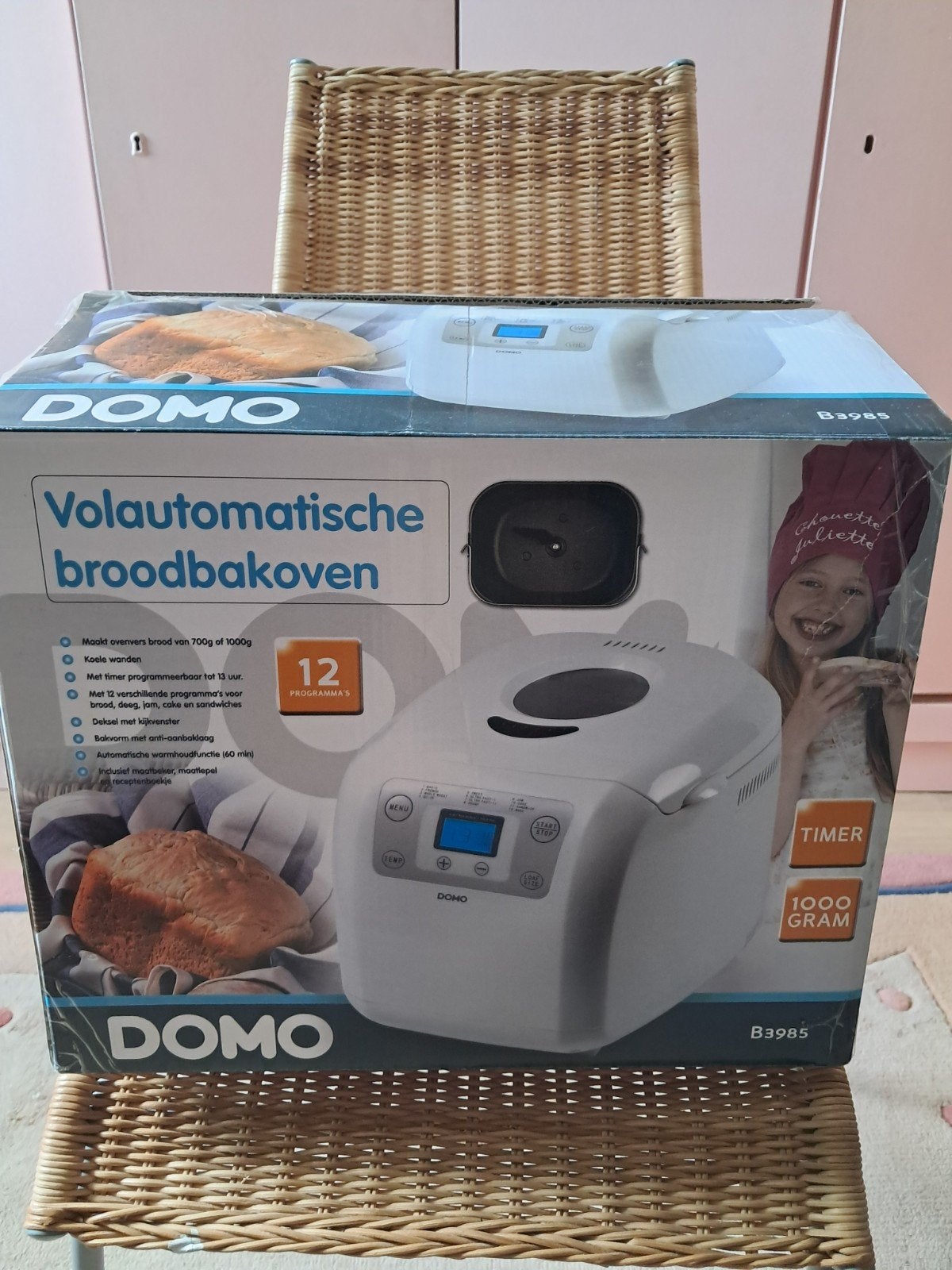 Broodbakmachine Domo, Ophalen
