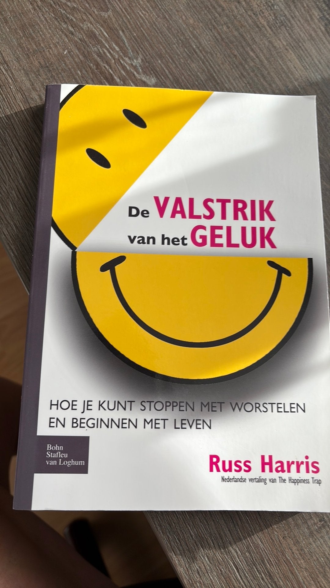 Robert Harris - De valstrik van het geluk, Ophalen of Verzenden, Robert Harris