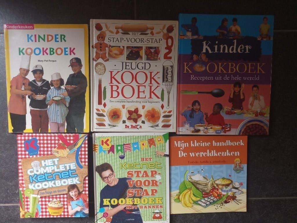 LOT VAN 6 KINDER- JEUGDKOOKBOEKEN IN PRIMA STAAT, Boeken, Ophalen of Verzenden, Zo goed als nieuw