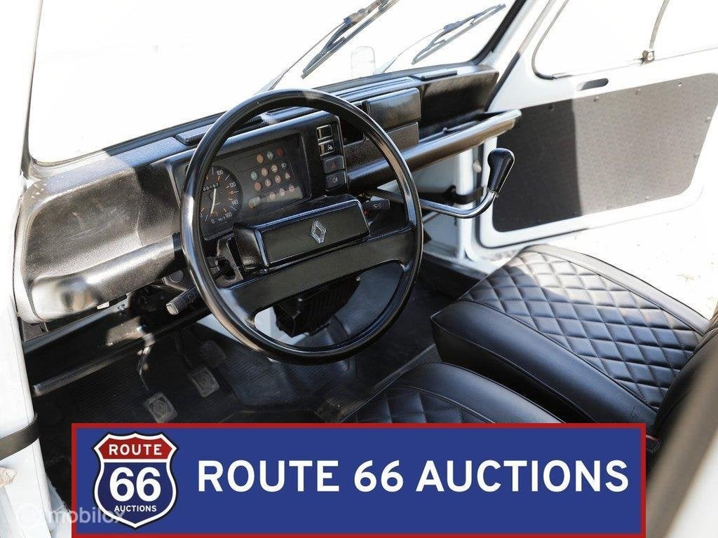 Renault 4 F6 | 1976 | Route 66 Auctions, Renault, Zwart, Bedrijf, Handgeschakeld
