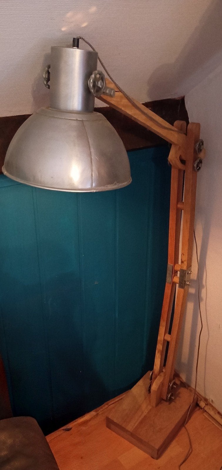 lampe sur pied industrielle, Maison & Meubles, Neuf, E27 (grand), Industriel, Bois