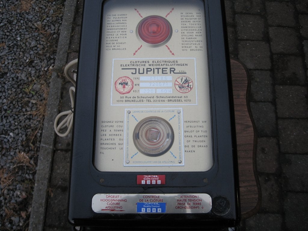 VINTAGE appareille de clôture électrique Jupiter, Verzamelen, Elektronische Apparatuur, Ophalen, Overige typen