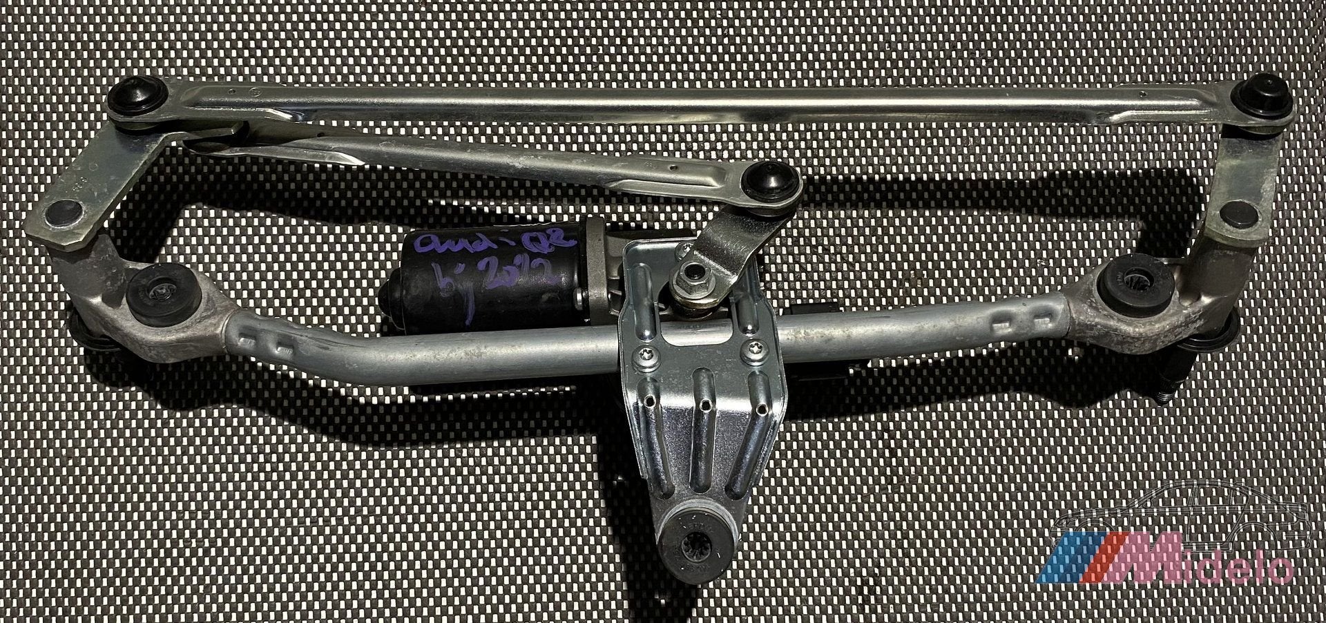 AUDI Q2 RUITENWISSERMOTOR VOORKANT 81B955023A, Gebruikt, -, -, -