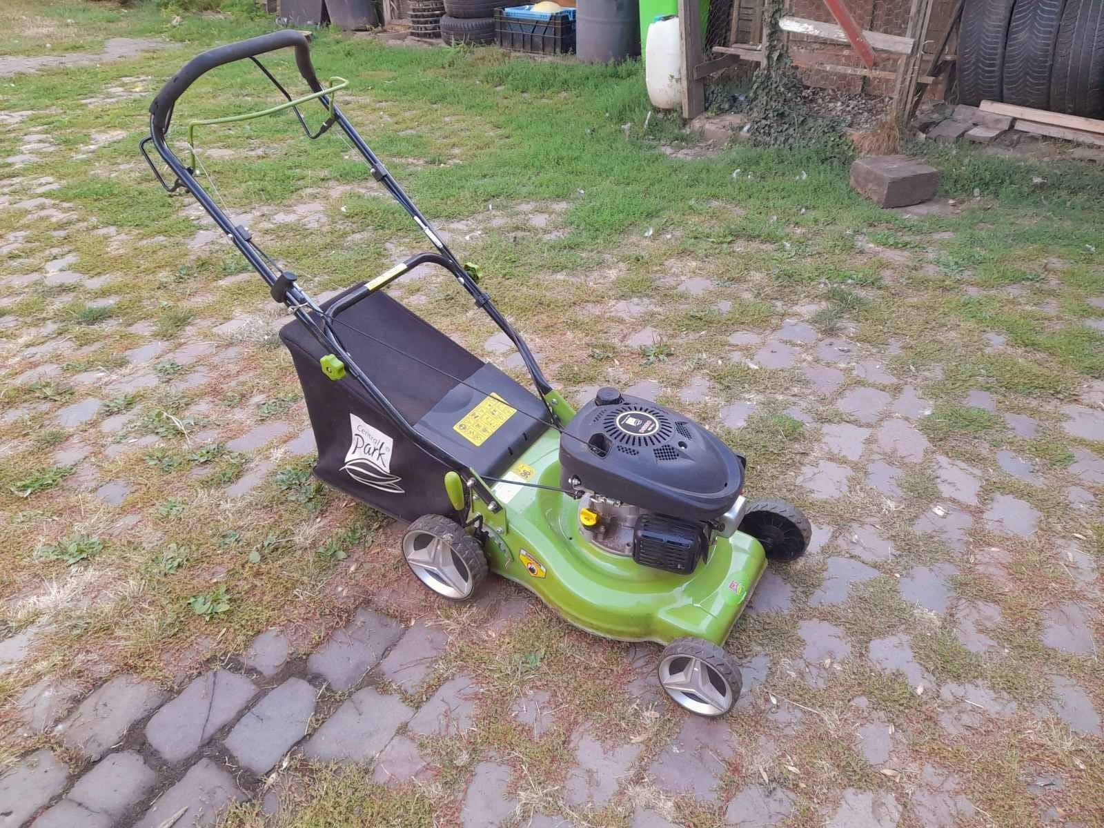 grasmaaier benzine zelftrekker in zeer goed staat, Tuin en Terras, Ophalen of Verzenden