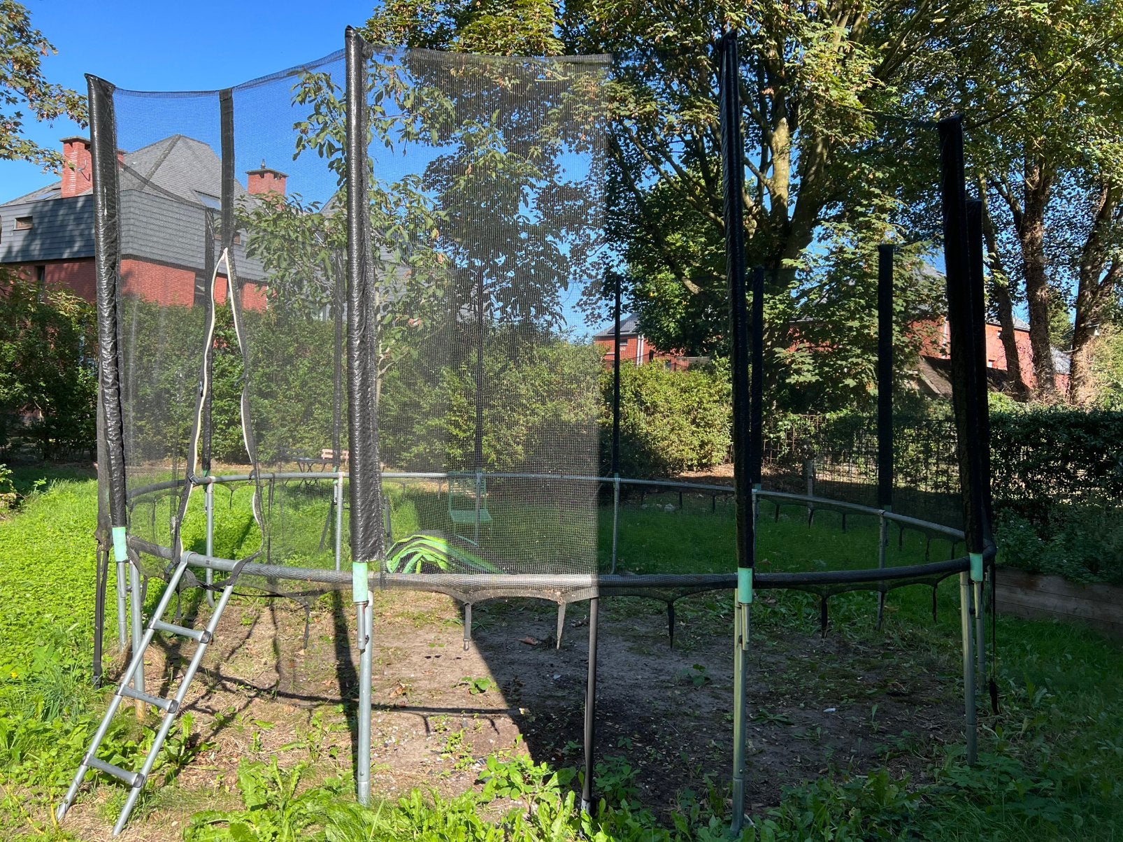Trampoline: gratis onderdelen, Ophalen, Gebruikt