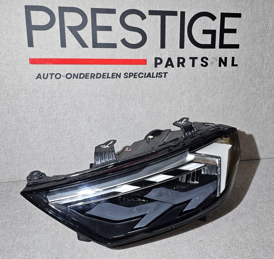 Koplamp Audi A1 82A FULL LED Links Origineel 82A941033D, -, Origine de la pièce connue, Utilisé, -