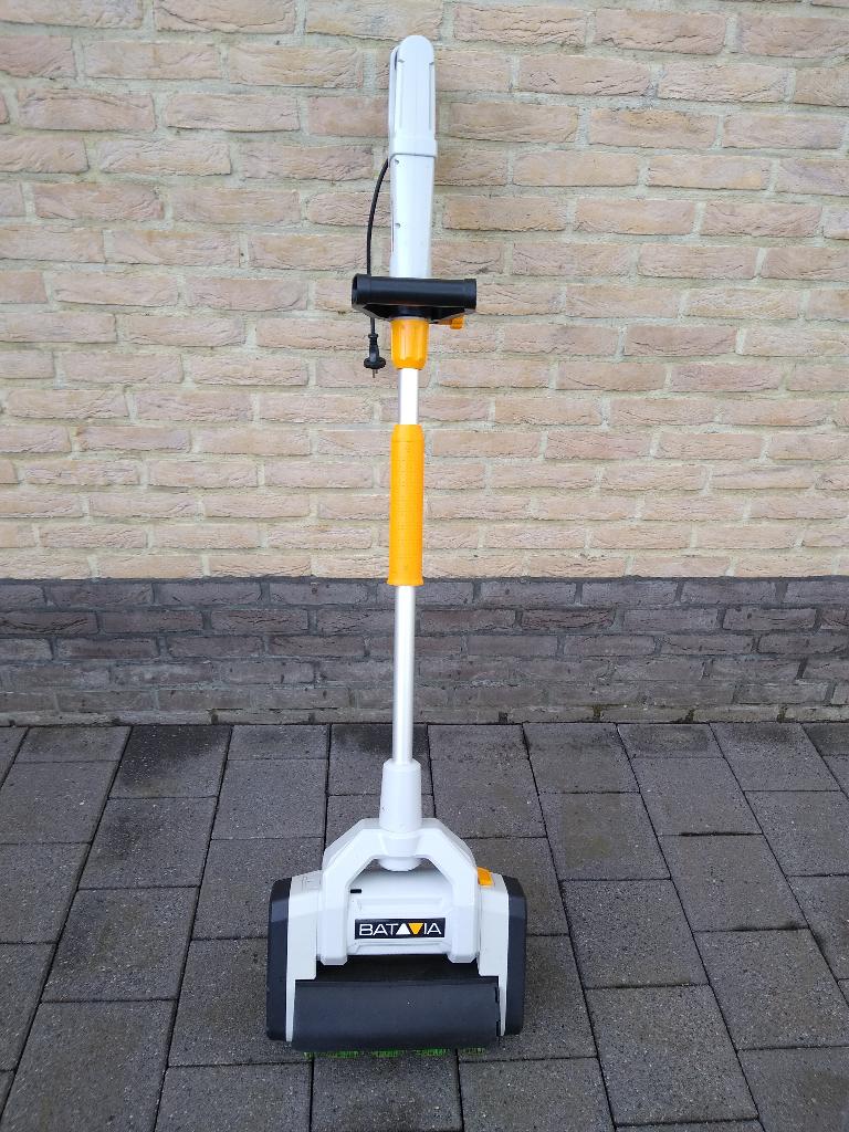 Batavia Maxxbrush, Tuin en Terras, Ophalen, Zo goed als nieuw, Batavia