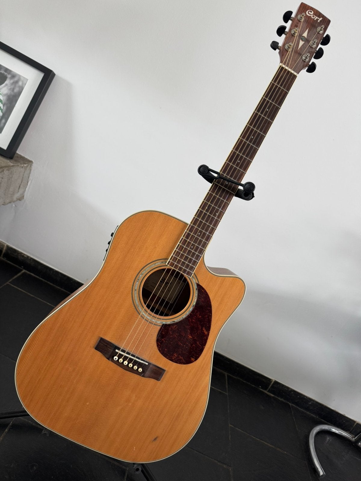 Cort MR710F BW NS , solid top , zeer mooi, Muziek en Instrumenten, Snaarinstrumenten | Gitaren | Akoestisch, Ophalen, Zo goed als nieuw