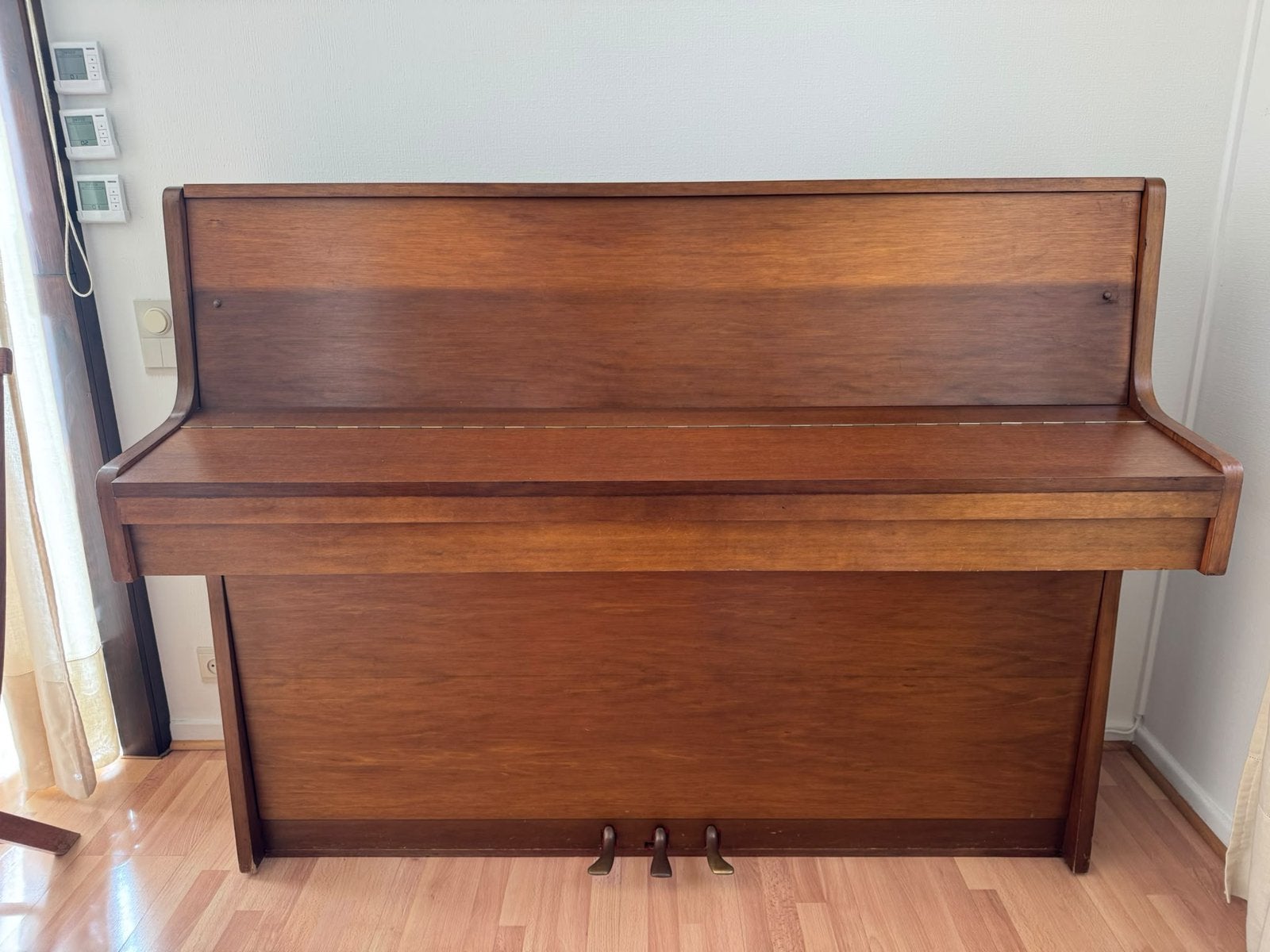 Piano Droit Français RAMEAU 114 Paris - Accès Garage Louise, Musique & Instruments, Enlèvement, Comme neuf, Brun, Piano