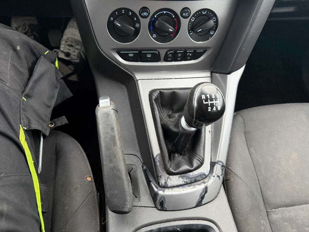 FORD - 2014 - FOCUS - Personenauto, Auto's, Focus, Euro 5, Gebruikt, Bedrijf