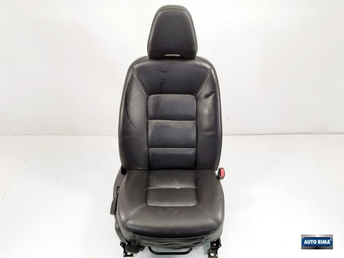 Siège droit d'un Volvo V70, -, 3 mois de garantie, -, -