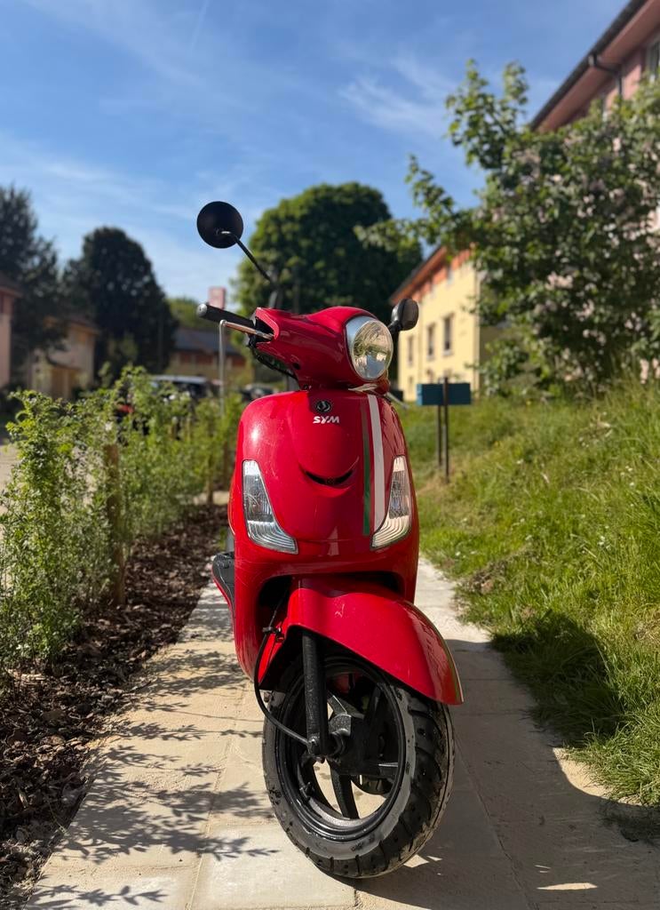 Sym Fiddle 125, Fietsen en Brommers, Snorfietsen en Snorscooters, Zo goed als nieuw, SYM, Benzine, Ophalen of Verzenden