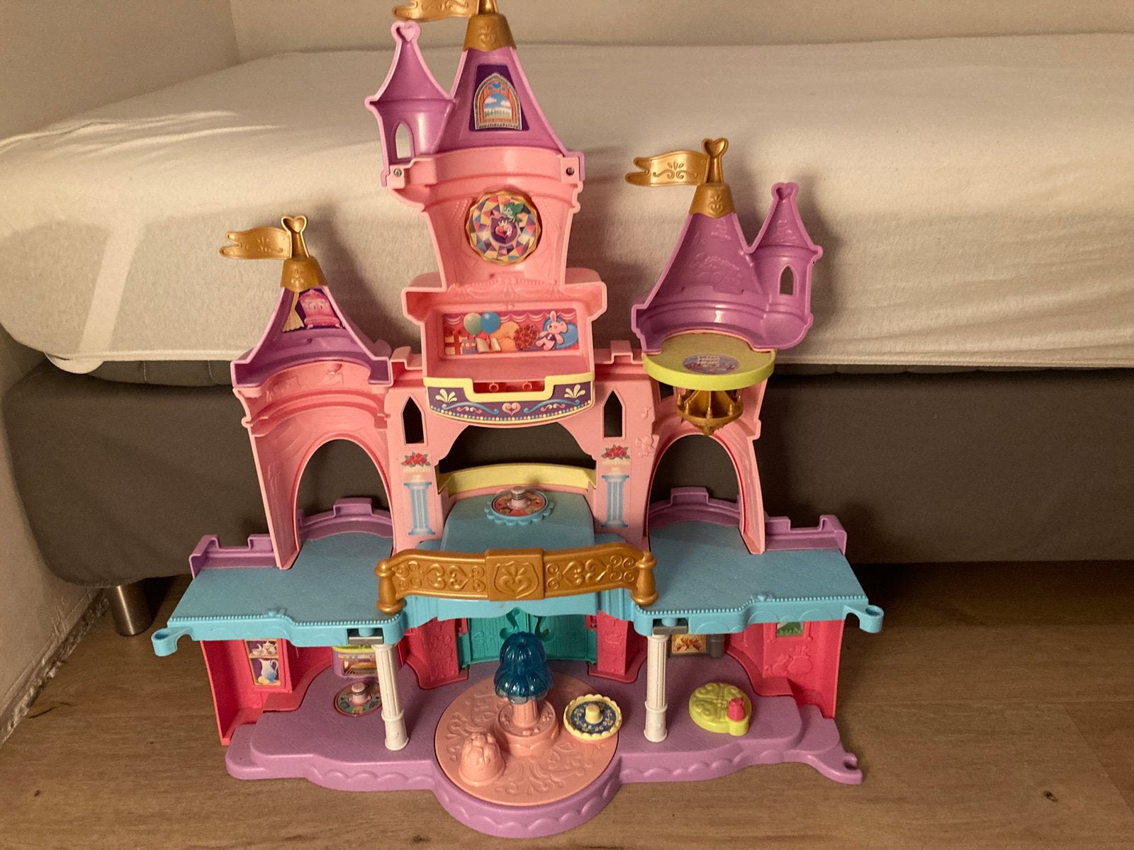 Kasteel Little People Fisher Price, Enlèvement, Utilisé, Avec lumière