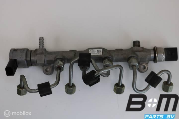 Brandstofrail met sensor Audi Q3 Facelift 2.0 TDI 04L130089G, Auto-onderdelen, Brandstofsystemen, Gebruikt