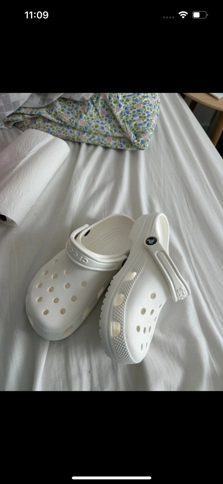 Crocs maat 37/38, Kinderen en Baby's, Babyfoons, Ophalen, Zo goed als nieuw, Camera