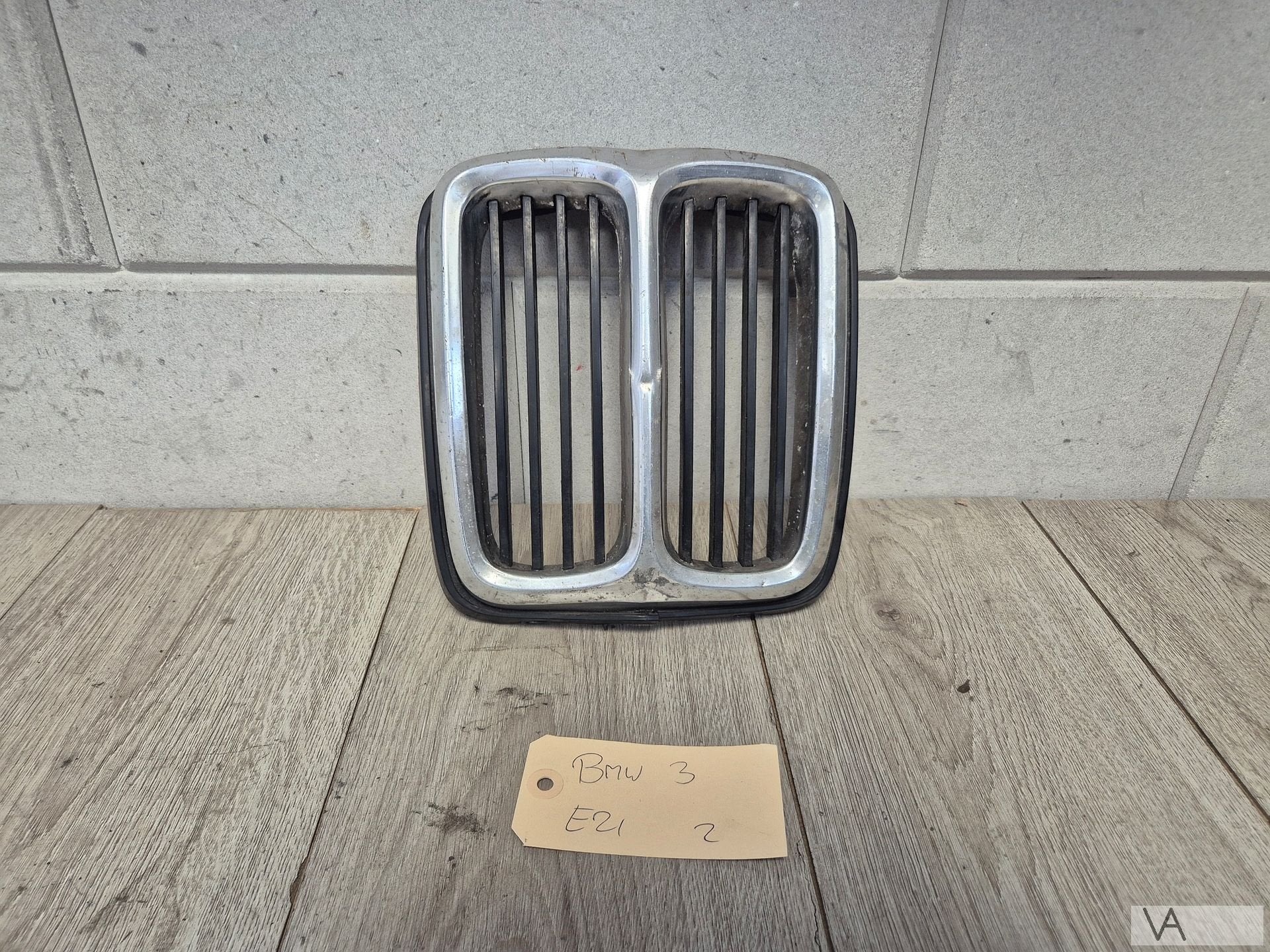 Grille nieren van BMW 3 serie E21 1975 - 1984 1834756 €50, Autos : Pièces & Accessoires, -, Utilisé, -, Enlèvement ou Envoi