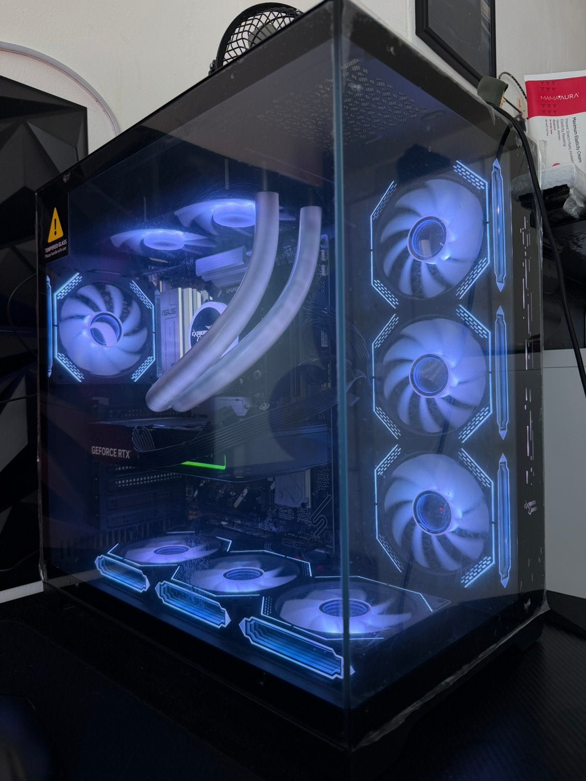 Complete Gaming Setup | Ryzen 7 8700 | RTX 5060 | ..., Computers en Software, Ophalen, Zo goed als nieuw, 16 GB, Gaming