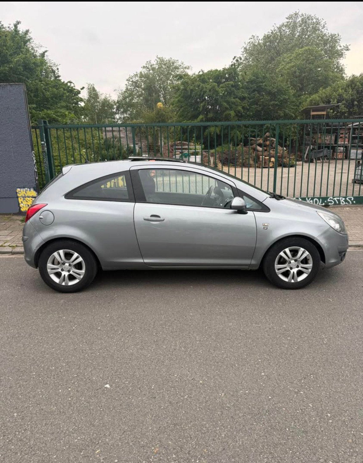 Opel Corsa (2010) - 1.2 Essence - (Sans contrôle), Autos, Achat, Boîte manuelle, Toit panoramique, Particulier
