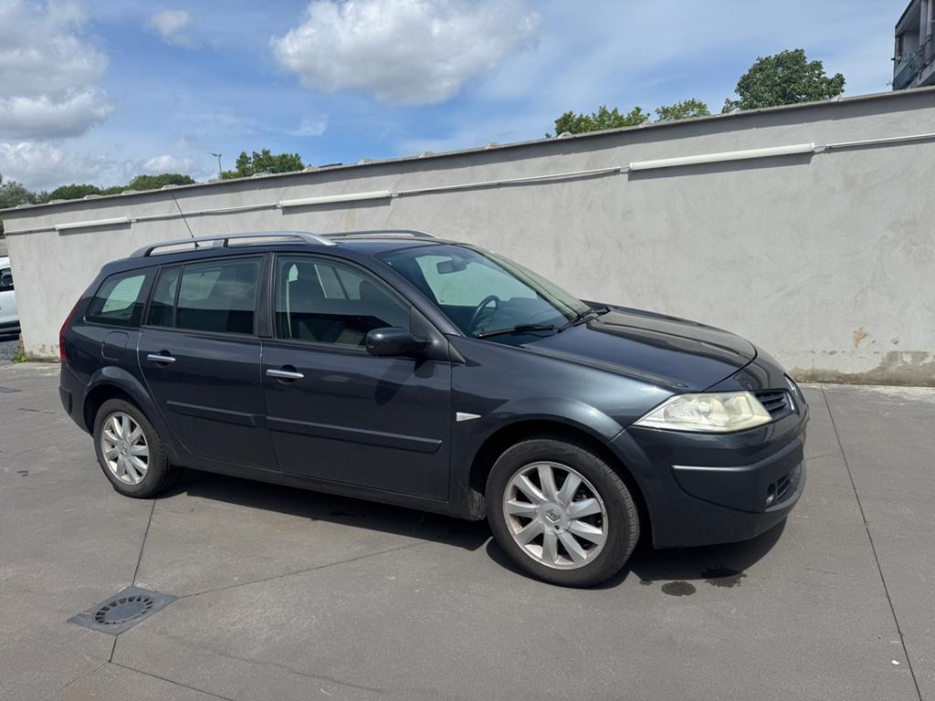 Renault megan 1,5 diesel 1 ste eigenaar perfecte staat, Autos, Renault, Argent ou Gris, Entreprise, Noir, 5 portes