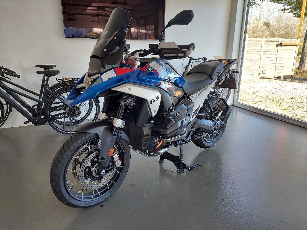 BMW R 1300 GS - GS Trophy - 4 packs – 09/2024 – 10.772 km, Motoren, 2 cilinders, Motorrijbewijs A, Meer dan 35 kW, Enduro
