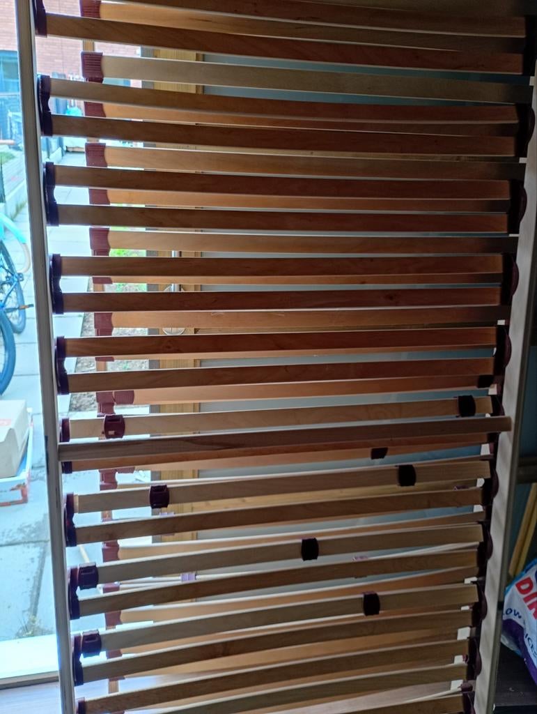 Bedbodems te koop, Ophalen