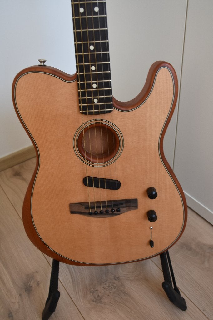 Fender American Acoustasonic Telecaster bijna nieuwe staat, Ophalen, Nieuw, Overige typen, Met (piezo-)element