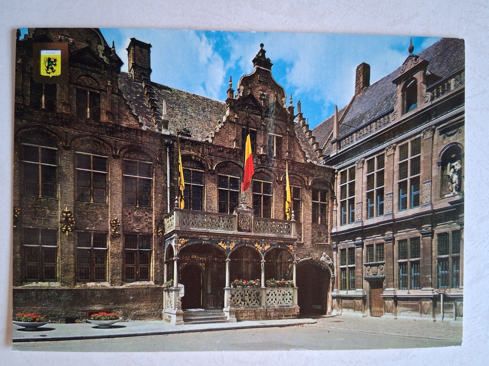 postkaart Veurne Stadhuis en Gerechtshof, Verzamelen, Postkaarten | België, Ophalen of Verzenden