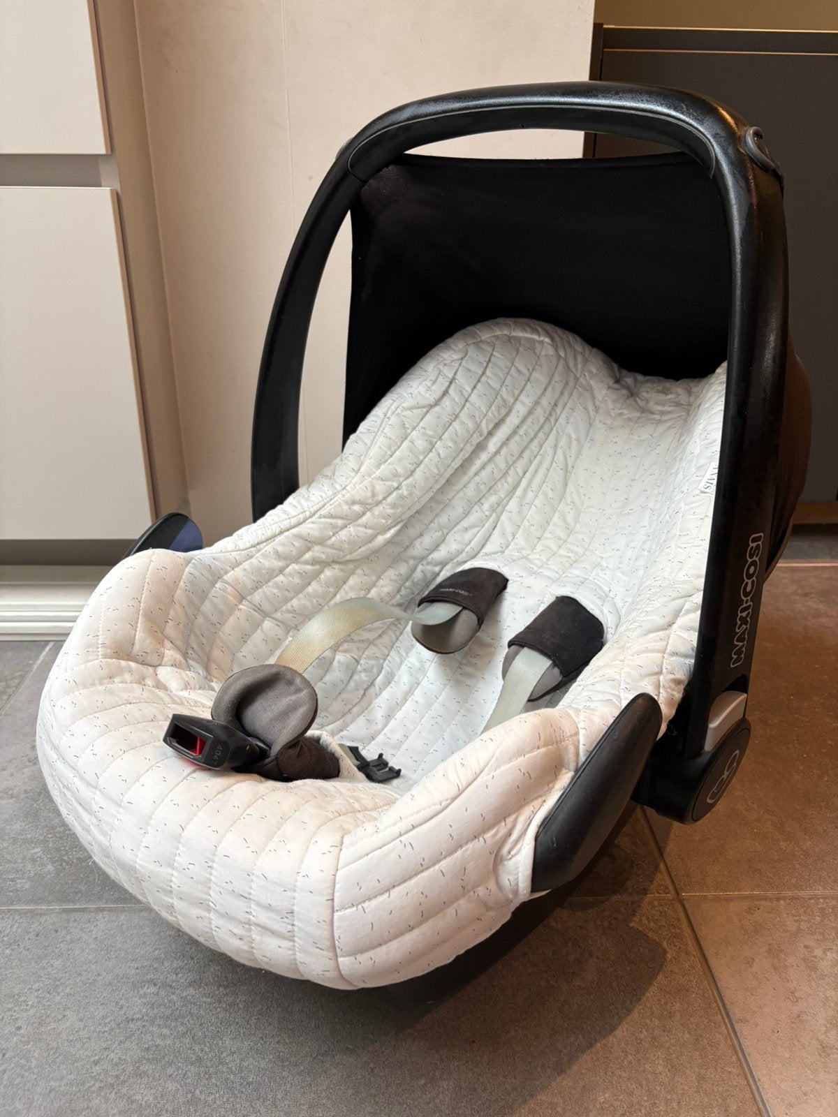 Maxi cosi Pebble + familyfix, Ophalen, Gebruikt, Maxi-Cosi, Isofix